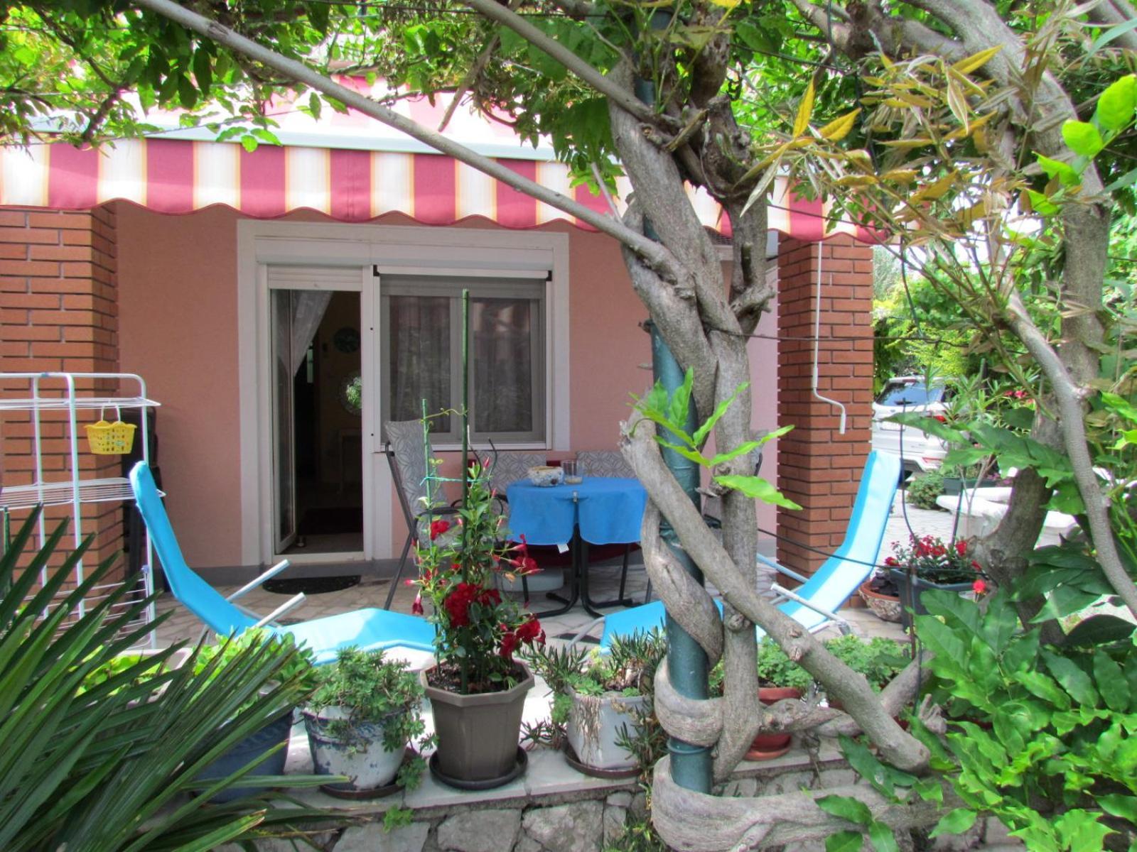 Apartments Bura & Jugo, Cres, Without Stress エクステリア 写真