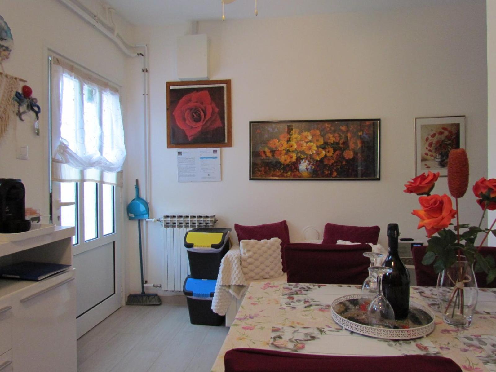 Apartments Bura & Jugo, Cres, Without Stress エクステリア 写真